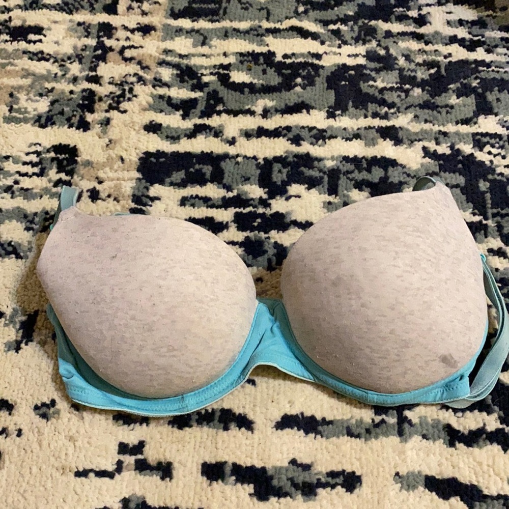 VS bra